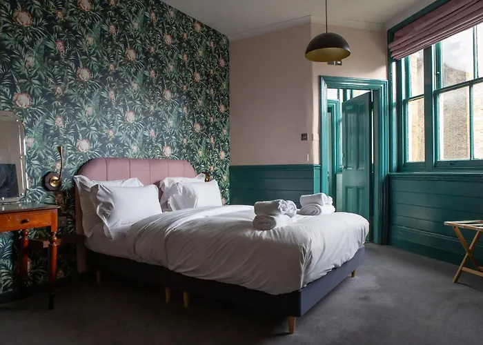 The Ship Rooms Londres